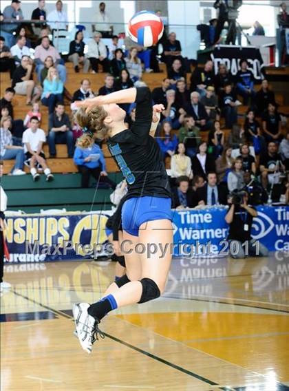Thumbnail 2 in Branson vs. Tri-City Christian (CIF State D5 Final) photogallery.