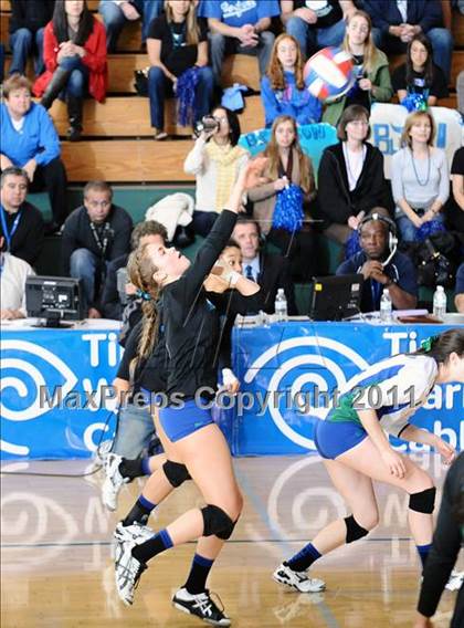 Thumbnail 1 in Branson vs. Tri-City Christian (CIF State D5 Final) photogallery.