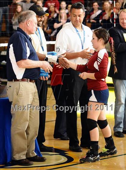 Thumbnail 1 in Branson vs. Tri-City Christian (CIF State D5 Final) photogallery.