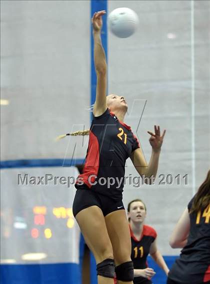 Thumbnail 1 in St. Mary's vs. St. Francis (CIF SJS D1 Final) photogallery.