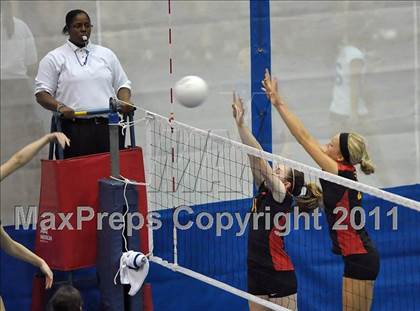 Thumbnail 3 in St. Mary's vs. St. Francis (CIF SJS D1 Final) photogallery.