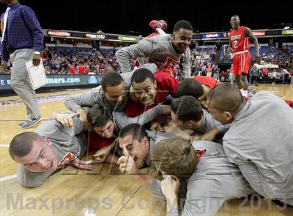 Thumbnail 1 in Redondo Union vs. College Park (CIF State D2 Final) photogallery.