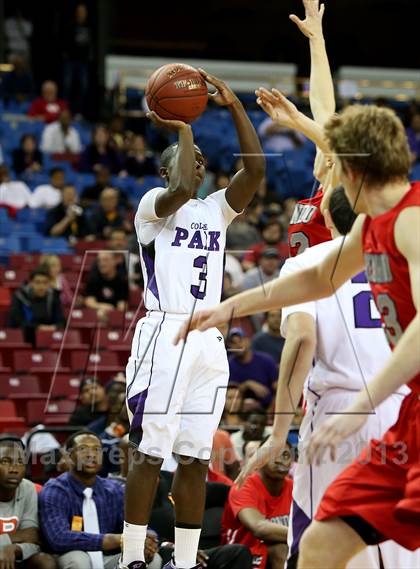 Thumbnail 1 in Redondo Union vs. College Park (CIF State D2 Final) photogallery.
