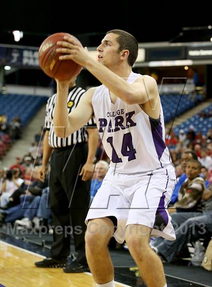 Thumbnail 3 in Redondo Union vs. College Park (CIF State D2 Final) photogallery.