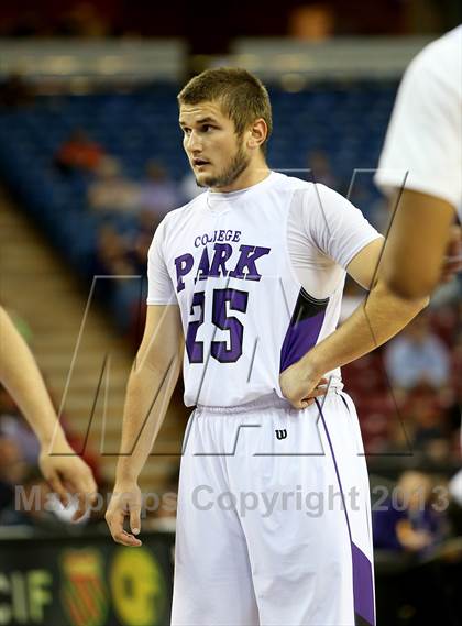 Thumbnail 1 in Redondo Union vs. College Park (CIF State D2 Final) photogallery.