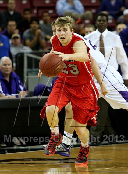 Thumbnail 3 in Redondo Union vs. College Park (CIF State D2 Final) photogallery.