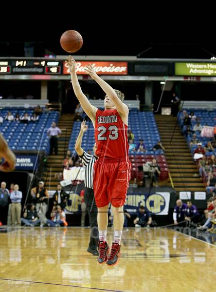 Thumbnail 2 in Redondo Union vs. College Park (CIF State D2 Final) photogallery.