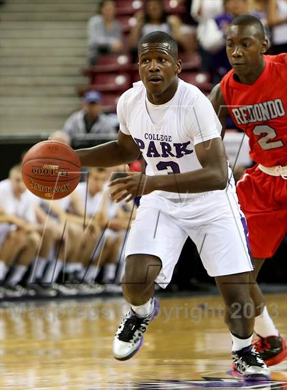 Thumbnail 3 in Redondo Union vs. College Park (CIF State D2 Final) photogallery.