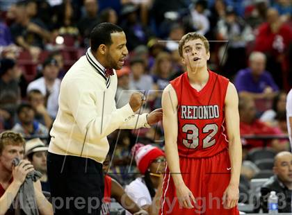 Thumbnail 2 in Redondo Union vs. College Park (CIF State D2 Final) photogallery.