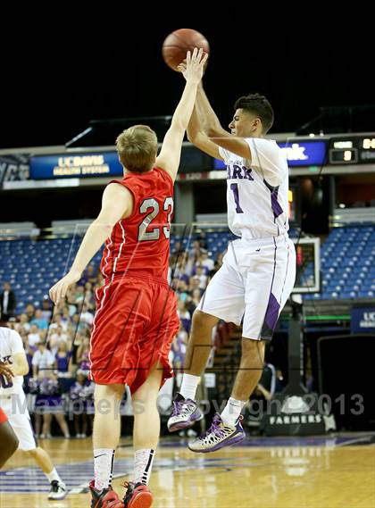 Thumbnail 3 in Redondo Union vs. College Park (CIF State D2 Final) photogallery.