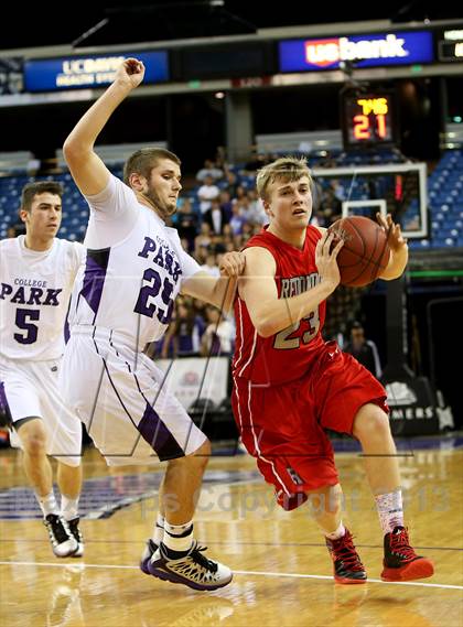 Thumbnail 2 in Redondo Union vs. College Park (CIF State D2 Final) photogallery.