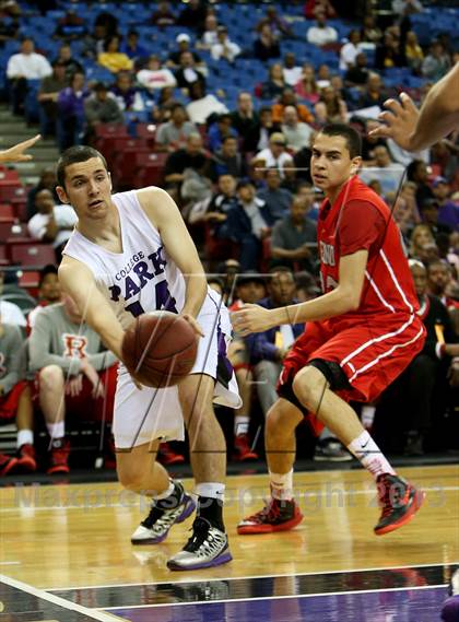 Thumbnail 3 in Redondo Union vs. College Park (CIF State D2 Final) photogallery.