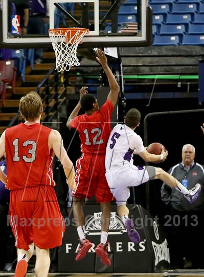 Thumbnail 2 in Redondo Union vs. College Park (CIF State D2 Final) photogallery.