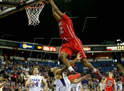 Thumbnail 2 in Redondo Union vs. College Park (CIF State D2 Final) photogallery.