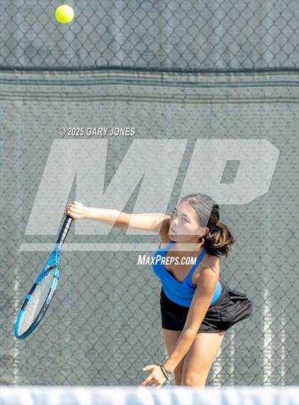 Thumbnail 2 in Rocklin vs Arroyo Grande photogallery.