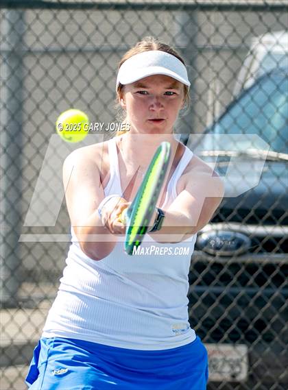 Thumbnail 2 in Rocklin vs Arroyo Grande photogallery.
