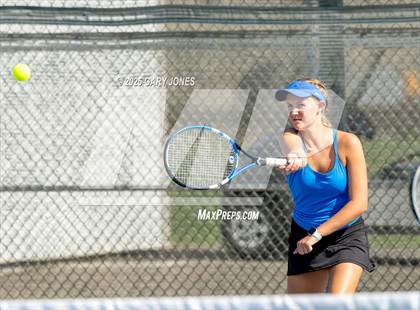 Thumbnail 2 in Rocklin vs Arroyo Grande photogallery.