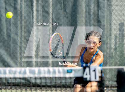 Thumbnail 3 in Rocklin vs Arroyo Grande photogallery.
