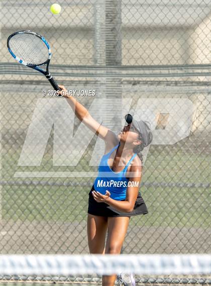 Thumbnail 1 in Rocklin vs Arroyo Grande photogallery.