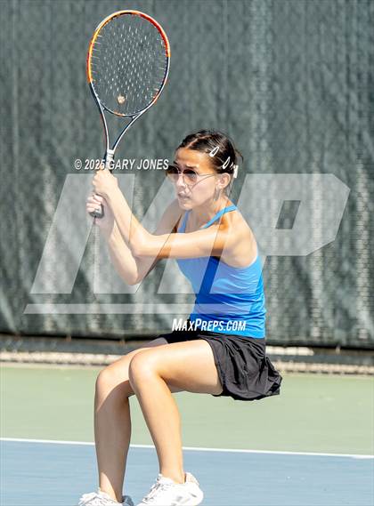 Thumbnail 2 in Rocklin vs Arroyo Grande photogallery.