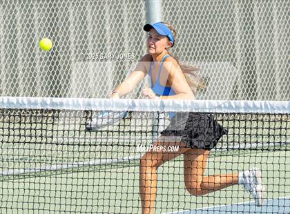 Thumbnail 2 in Rocklin vs Arroyo Grande photogallery.