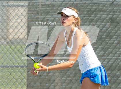 Thumbnail 2 in Rocklin vs Arroyo Grande photogallery.