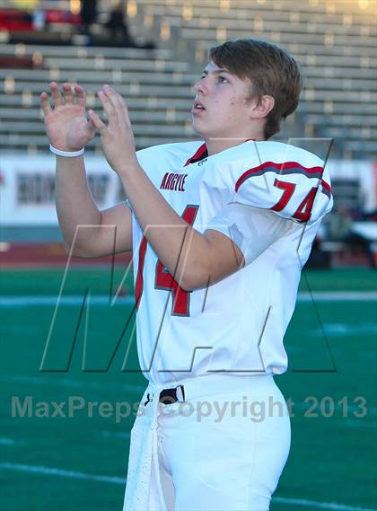 Thumbnail 2 in Gilmer vs. Argyle (UIL 3A Region 2 Playoff) photogallery.