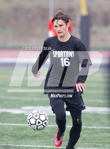 Thumbnail 1 in Del Norte vs. Villa Park (CIF SoCal Regional D3 Final) photogallery.