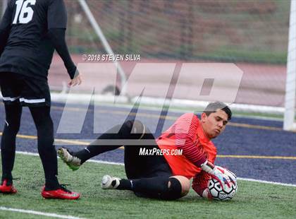 Thumbnail 1 in Del Norte vs. Villa Park (CIF SoCal Regional D3 Final) photogallery.