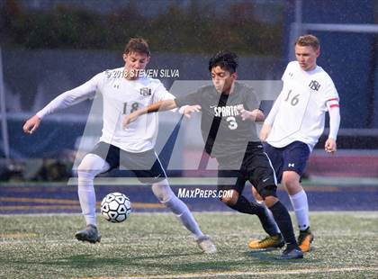 Thumbnail 3 in Del Norte vs. Villa Park (CIF SoCal Regional D3 Final) photogallery.