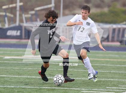 Thumbnail 1 in Del Norte vs. Villa Park (CIF SoCal Regional D3 Final) photogallery.