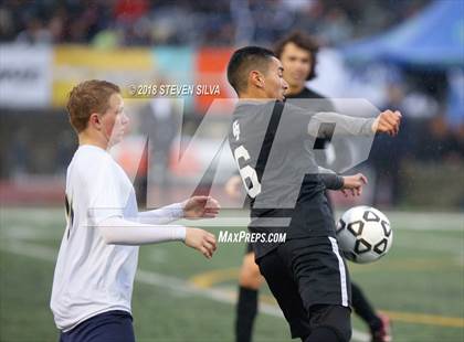 Thumbnail 1 in Del Norte vs. Villa Park (CIF SoCal Regional D3 Final) photogallery.