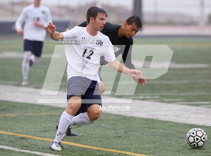 Thumbnail 3 in Del Norte vs. Villa Park (CIF SoCal Regional D3 Final) photogallery.
