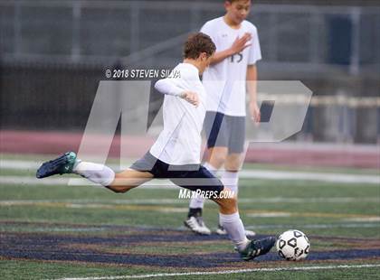 Thumbnail 3 in Del Norte vs. Villa Park (CIF SoCal Regional D3 Final) photogallery.