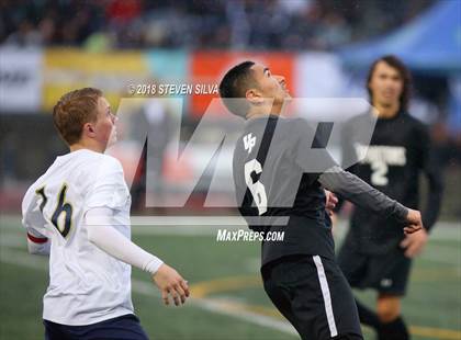 Thumbnail 3 in Del Norte vs. Villa Park (CIF SoCal Regional D3 Final) photogallery.