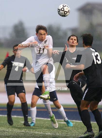Thumbnail 3 in Del Norte vs. Villa Park (CIF SoCal Regional D3 Final) photogallery.