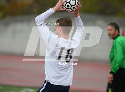 Thumbnail 3 in Del Norte vs. Villa Park (CIF SoCal Regional D3 Final) photogallery.