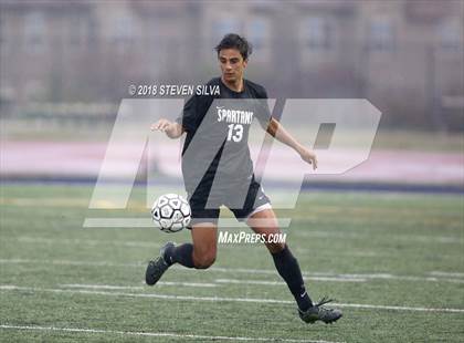 Thumbnail 3 in Del Norte vs. Villa Park (CIF SoCal Regional D3 Final) photogallery.