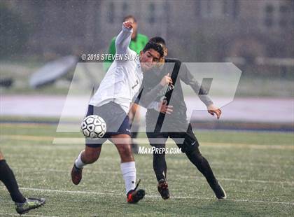 Thumbnail 3 in Del Norte vs. Villa Park (CIF SoCal Regional D3 Final) photogallery.