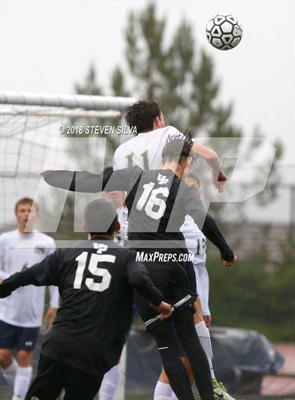 Thumbnail 2 in Del Norte vs. Villa Park (CIF SoCal Regional D3 Final) photogallery.