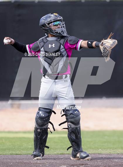 Thumbnail 3 in Marcos de Niza vs. Westwood (Bob Everett Classic) photogallery.