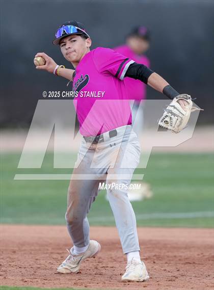 Thumbnail 2 in Marcos de Niza vs. Westwood (Bob Everett Classic) photogallery.