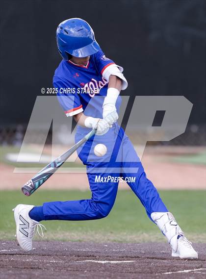 Thumbnail 2 in Marcos de Niza vs. Westwood (Bob Everett Classic) photogallery.
