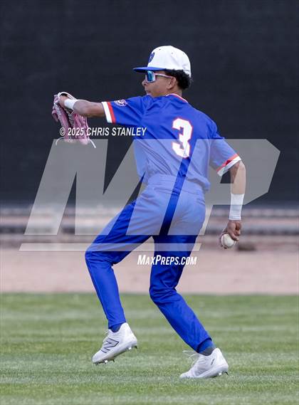Thumbnail 2 in Marcos de Niza vs. Westwood (Bob Everett Classic) photogallery.
