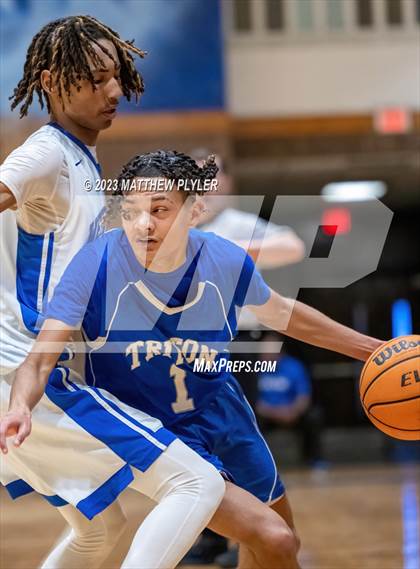 Thumbnail 1 in Triton @ Westover photogallery.