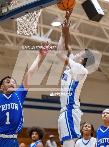 Thumbnail 2 in Triton @ Westover photogallery.