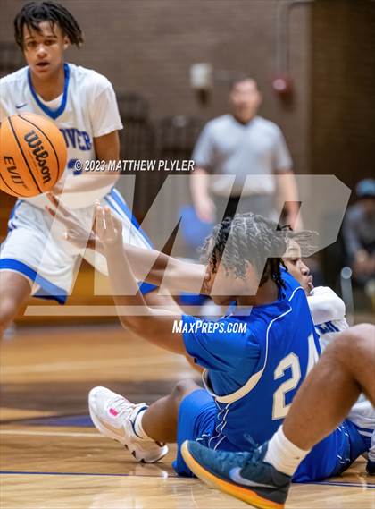 Thumbnail 1 in Triton @ Westover photogallery.