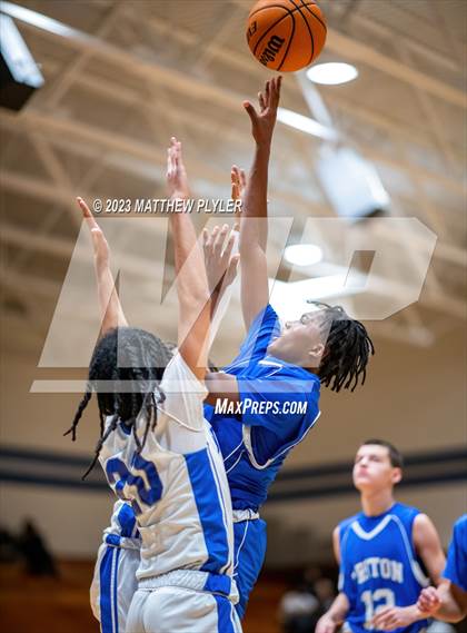 Thumbnail 1 in Triton @ Westover photogallery.