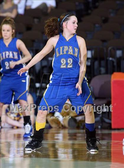 Thumbnail 2 in Neches vs. Lipan (UIL 1A Semifinal) photogallery.