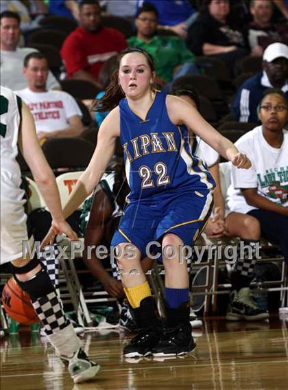 Thumbnail 3 in Neches vs. Lipan (UIL 1A Semifinal) photogallery.